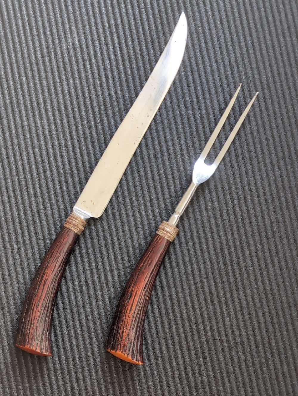 Vintage Washington Forge - carving set!
